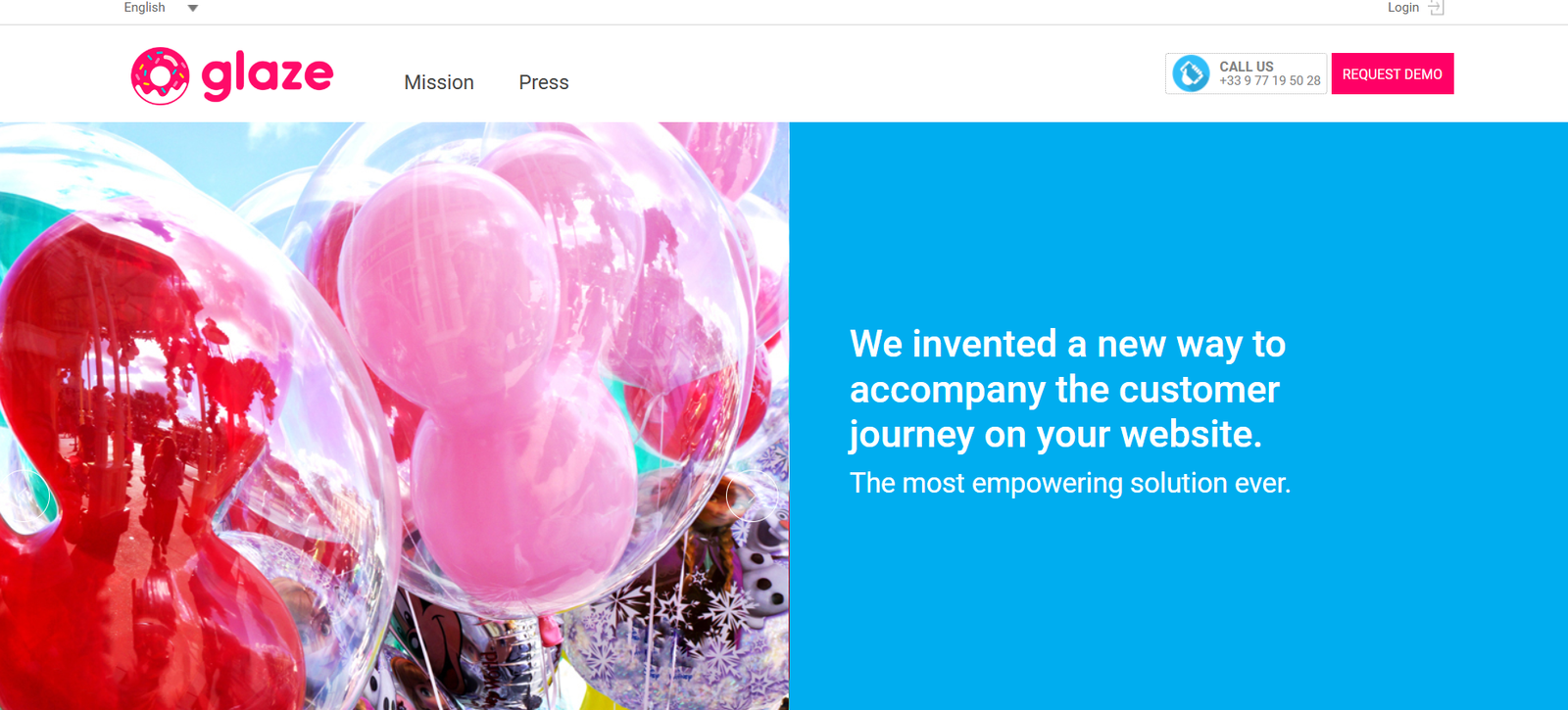 28 - Hero banner with colorful balloons on the left and a blue text panel on the right presenting the customer-journey message.
